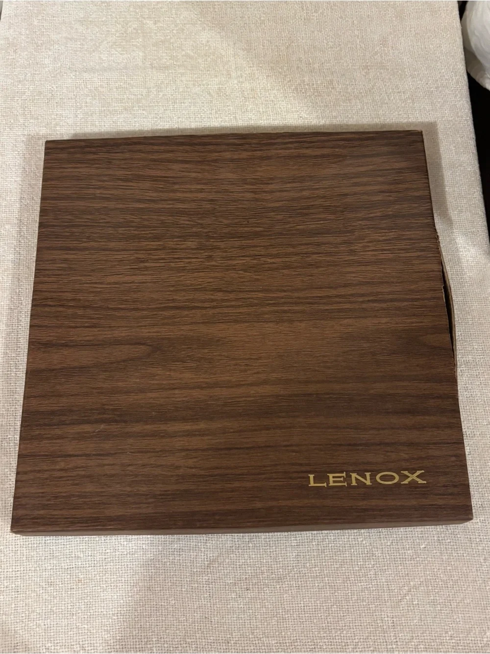 Lenox Decorative Plate with Marten Pair and Blue & Gold Border New in Box